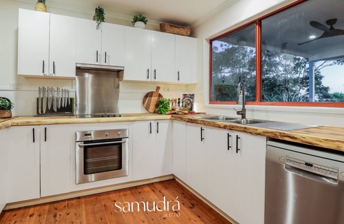 Seventeen Seventy House | Unmatched Views with Family-Friendly Amenities Await