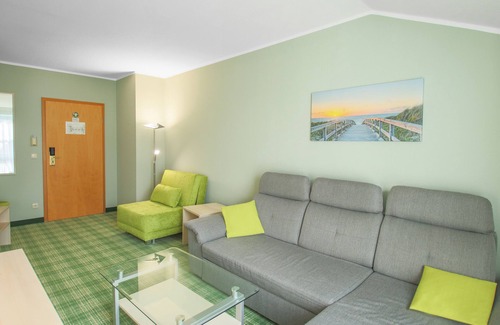 Gollwitz Hotel | Relax at Inselhotel Poel: Family-Friendly with Pool & Spa