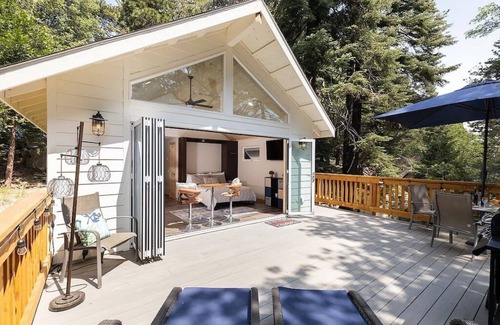 Arrowhead Villas House | Relax at Inside Out Cottage: Pet-Friendly Retreat with Spa
