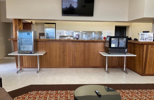 Mullewa Hotel | Comfortable Stay at Inspirations Mullewa with Kitchen & Breakfast