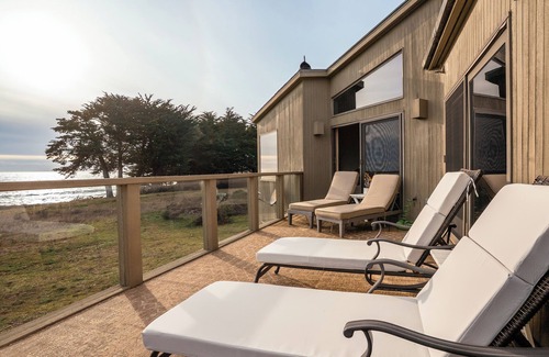 Sea Ranch House | Oceanfront Retreat: Unmatched Views and Top Amenities