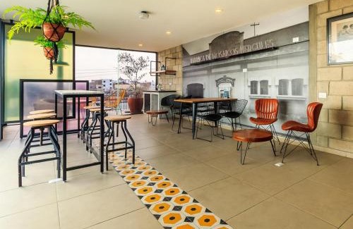 Downtown Guadalajara Apartment | Inspiring Loft w Gym 2BD