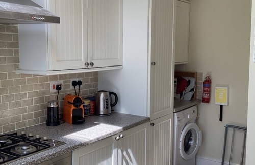 Instow Cottage | Idyllic Instow Cottage Near Beach - Dog Friendly & Family Ready