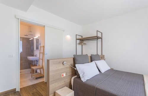 Moniga del Garda Bed & Breakfast | Lake View Deluxe Double or Twin at Insula Felix Hotel