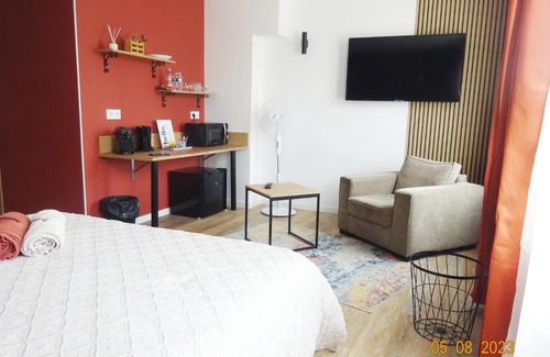 Nogent-le-Rotrou Apartment | Comfortable Intello Studio in Nogent-le-Rotrou - High Rating