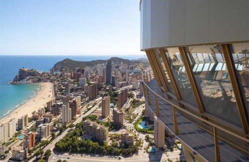 Cala Apartment | Elegant InTempo Sky View & Spa Resort with Oceanfront Pool
