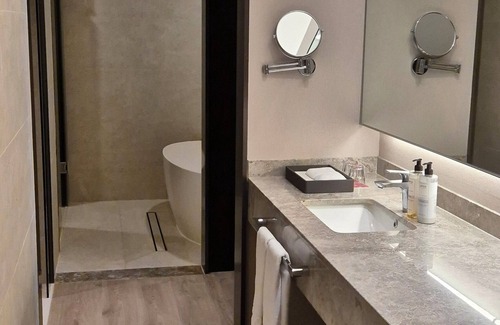 Sangyeok-dong Hotel | Discover Comfort at Inter Burgo Exco Hotel with Spa & Dining