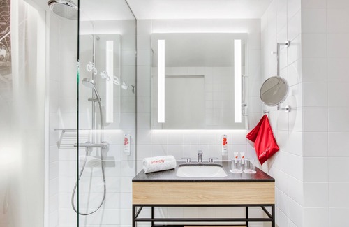 Stadtmitte/Neustadt Hotel | Experience Comfort at IntercityHotel Hildesheim - 4 Stars