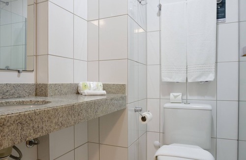 Trindade Hotel | Discover Interclass Florianópolis: Spa & Family-Friendly Stay