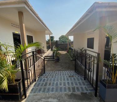 Entebbe Bed & Breakfast | Interconnect Airport Cottages