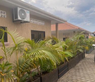Entebbe Bed & Breakfast | Interconnect Airport Cottages