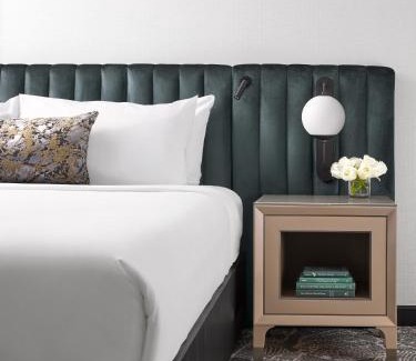 Peachtree Park Hotel | Elegant InterContinental Buckhead Atlanta with Ocean Views