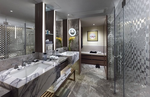 Tsim Sha Tsui Hotel | InterContinental Grand Stanford Hong Kong, an IHG Hotel