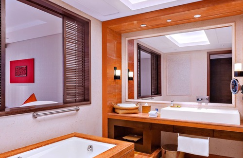 Huizhou Hotel | Relax at InterContinental Huizhou Resort - 5 Star Stay