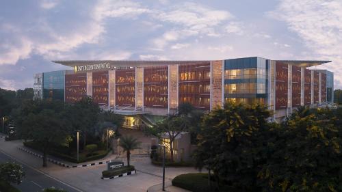 Tonk Road Hotel | Elegant InterContinental Jaipur Tonk Road - 5-Star Retreat