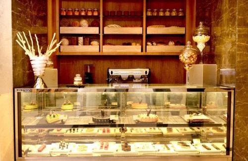 Tonk Road Hotel | Elegant InterContinental Jaipur Tonk Road - 5-Star Retreat