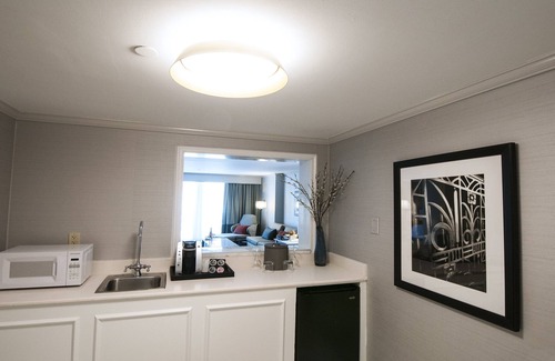 Country Club Plaza Area Hotel | Elegant InterContinental Kansas City at The Plaza Experience