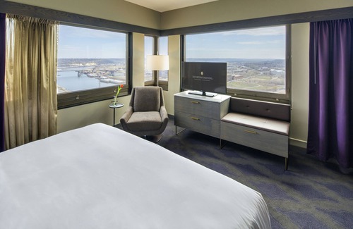 Core Hotel | Discover InterContinental Saint Paul Riverfront - 4-Star Comfort