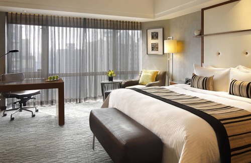 Downtown Shanghai Hotel | Discover InterContinental Shanghai Pudong Hotel's Top Amenities