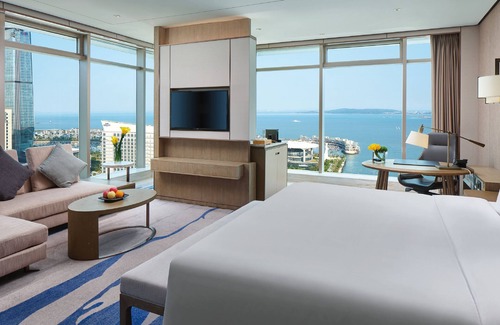 Siming Hotel | Elevate Your Stay at Intercontinental Xiamen, 4-Star Retreat