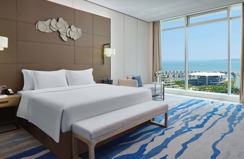 Siming Hotel | Elevate Your Stay at Intercontinental Xiamen, 4-Star Retreat