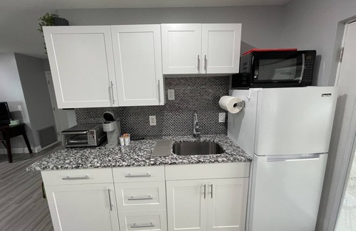 Edgewater Apartment | Romantic Intercostal Paradise with Ocean View Amenities