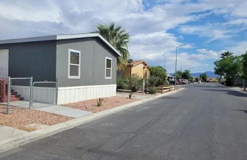 Sunrise Manor Apartment | Ideal Las Vegas 3-Bedroom Retreat for Family and Pets