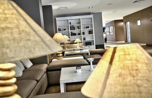 Sandanski Hotel | Discover Interhotel Sandanski: Spa, Pool & High Ratings