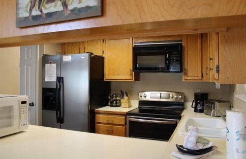 June Lake Condo | Discover Interlaken #10: 3BR Loft with Family-Friendly Amenities