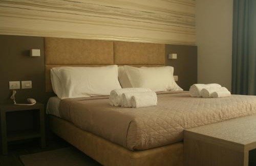 Dakar Hotel | Discover International Hotel Dakar - Pet Friendly Retreat