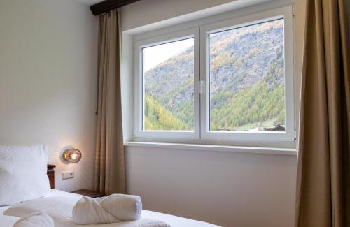 Zwieselstein Apartment | Scenic International House Sölden Apartment with Mountain Views