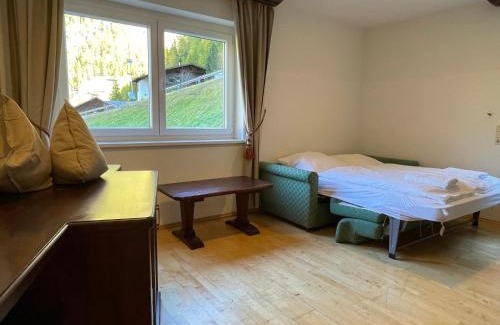 Zwieselstein Apartment | Family-Friendly International House Sölden with Hot Tub