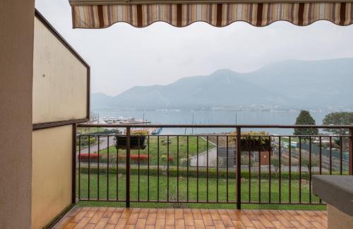 Clusane Apartment | Inviting Interno 18: Family-Friendly Retreat Awaits You