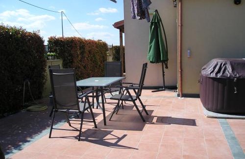 Lubiana Apartment | Inviting Apartment with Garden and Breakfast at Dario