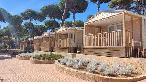 Pals Other | Eco-Friendly Retreat at Interpals with Ocean Views