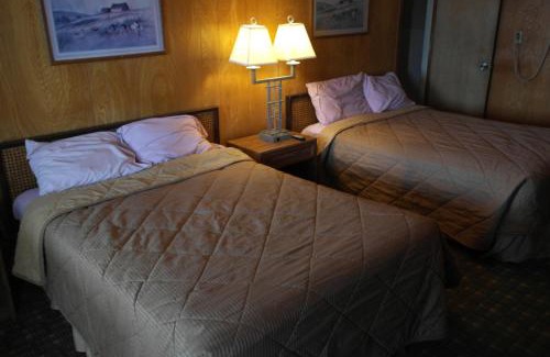 Wills Point Hotel | Budget-Friendly Interstate Motel: Pet and Child Friendly