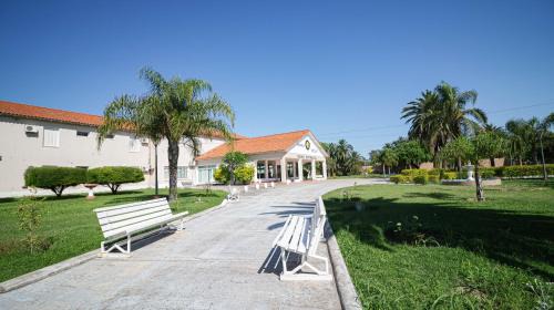 Termas de Rio Hondo Hotel | Intersur Independencia: Oceanfront Paradise with Pool & Spa