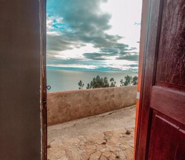 Yumani House | Discover Inti Wasi Lodge: Pet-Friendly with Ocean Views