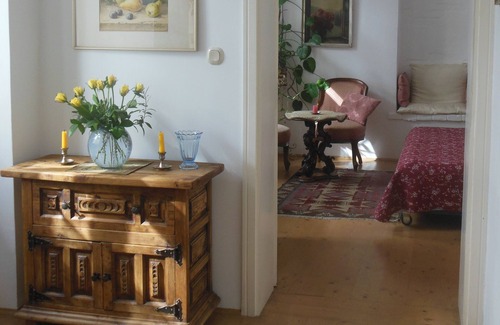 Josefstadt Apartment | Elegant Atmosphere with Spa and Breakfast in Vienna