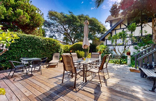 East Beach House | Cozy Beachside Retreat with Pool and Family-Friendly Amenities
