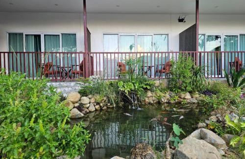 Vang Vieng Resort | Intimate Riverside Resort Vang Vieng