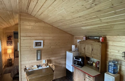Columbus Cabin | Charming Yellowstone River Retreat: Cabin & Camping Options