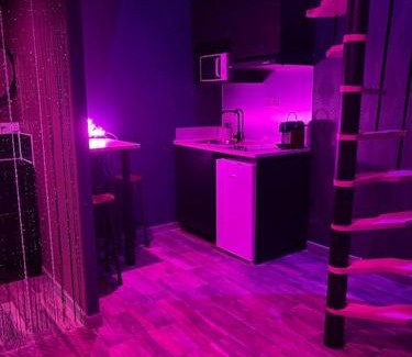 Donges Apartment | intime cosy jacuzzi privé