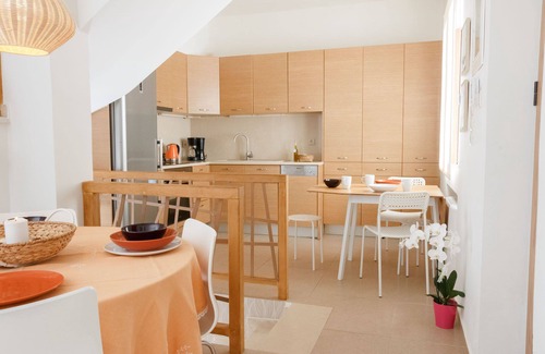 Arkadiko Chorio Apartment | Discover Into The Blue Maisonette: Beachfront Oasis Awaits