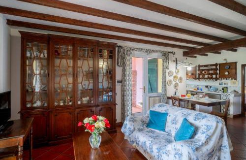 Cason della Guardia Apartment | Experience Imperia: Family-Friendly Retreat with Pool Access