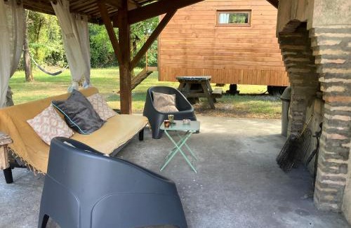 Belin-Beliet Apartment | Unique Getaway: INTO THE WILD - 5 Atypical Accommodations