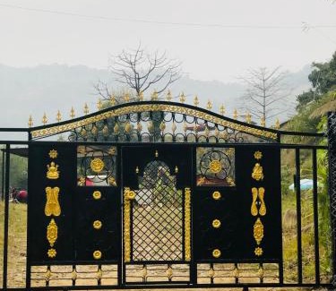Pokhara Cabin | Discover Into The Wild Pokhara: 9.4/10 & Family-Friendly!