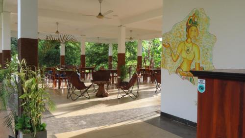 Inamaluwa Hotel | Eco-Friendly Getaway at Into The Wild Sigiriya
