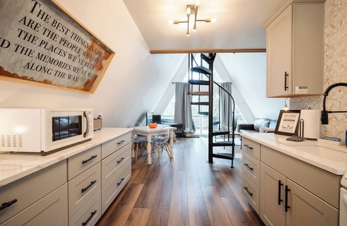 Divide Ski Chalet | Escape to Into the Woods: A-Frame with Hot Tub & Fire Pit