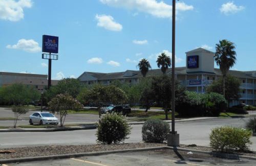 South Side Hotel | Convenient Extended Stay at InTown Suites Corpus Christi